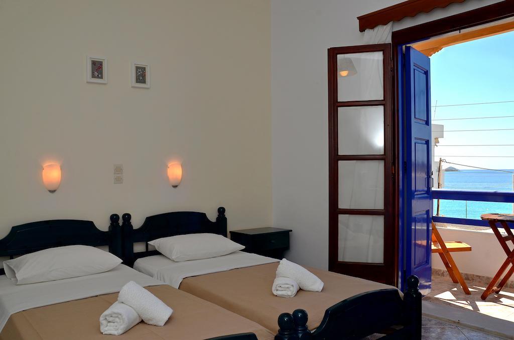 To Petrino Hotel Koufonisia Bagian luar foto